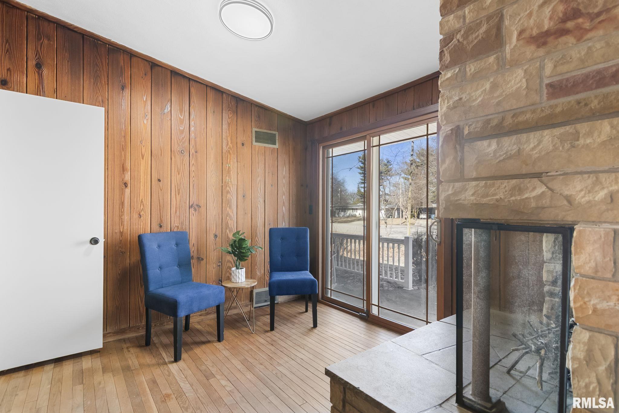 2028 Parkview Drive Springfield, IL 62704 - Photo 15 of 36