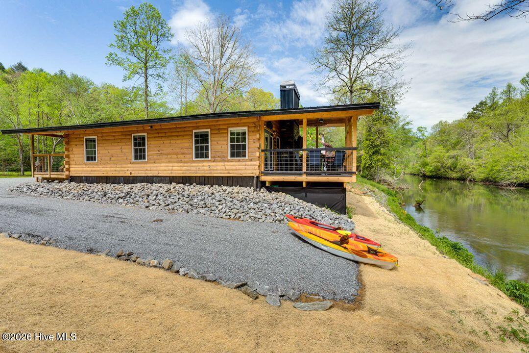 662 Hilltop Road Murphy, NC 28906 - Photo 11 of 33 Gallery Image 11