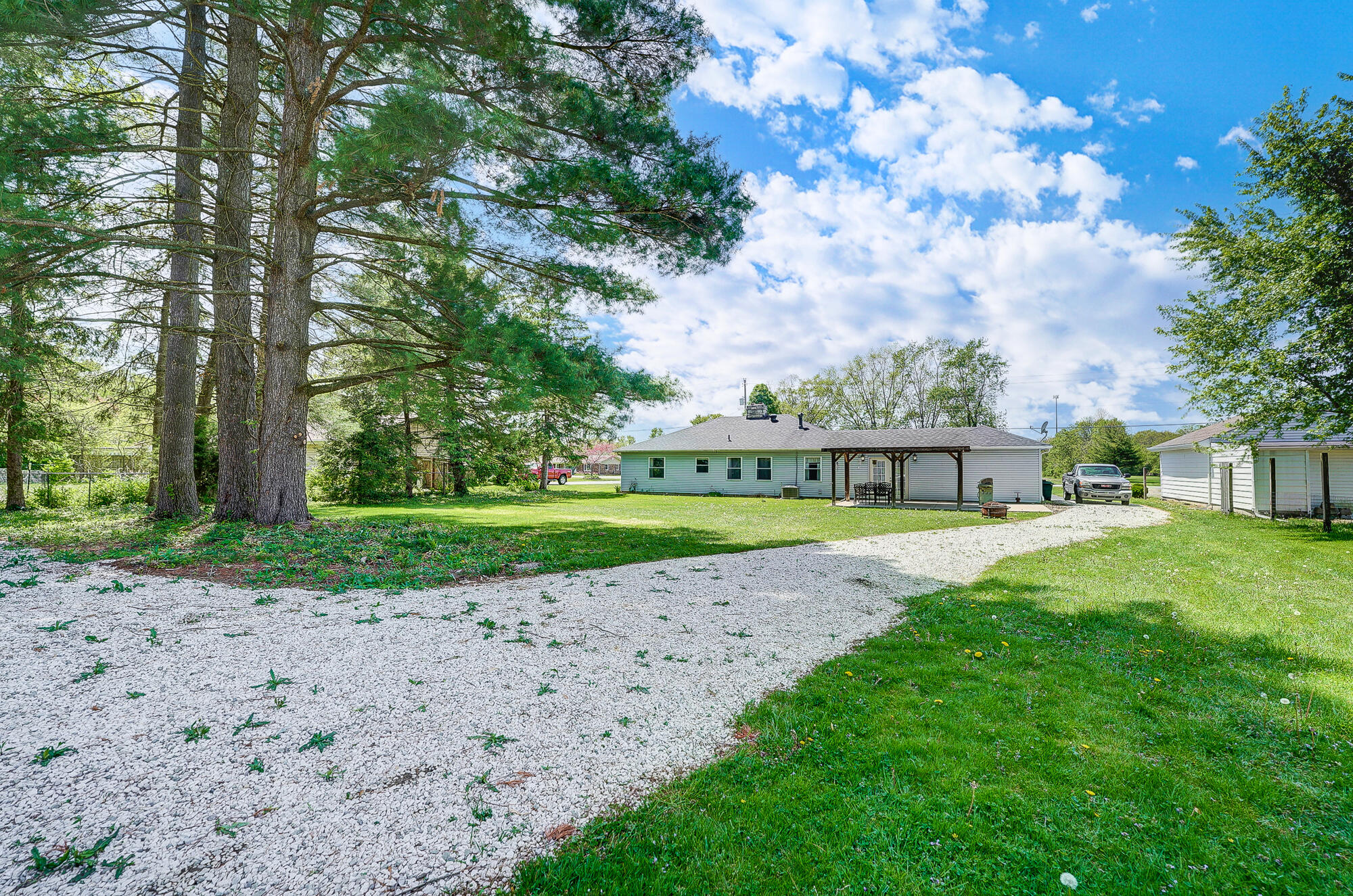 418 West Possum Road Springfield, OH 45506 - Photo 43 of 46