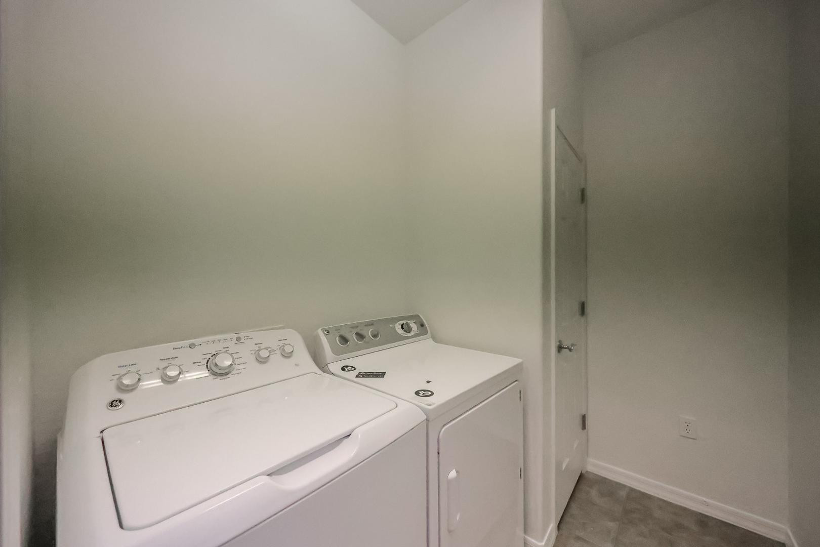 3935 East Rough Rider Road, Unit 1129 Phoenix, AZ 85050 - Photo 25 of 33 Photo #25