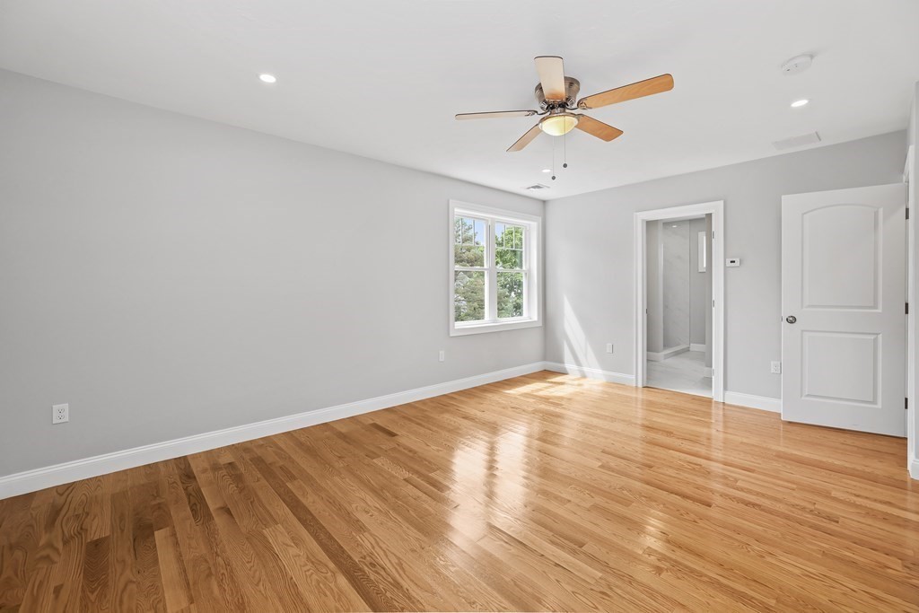 42 A Como Road Boston, MA 02136 - Photo 11 of 33 Gallery Image 11