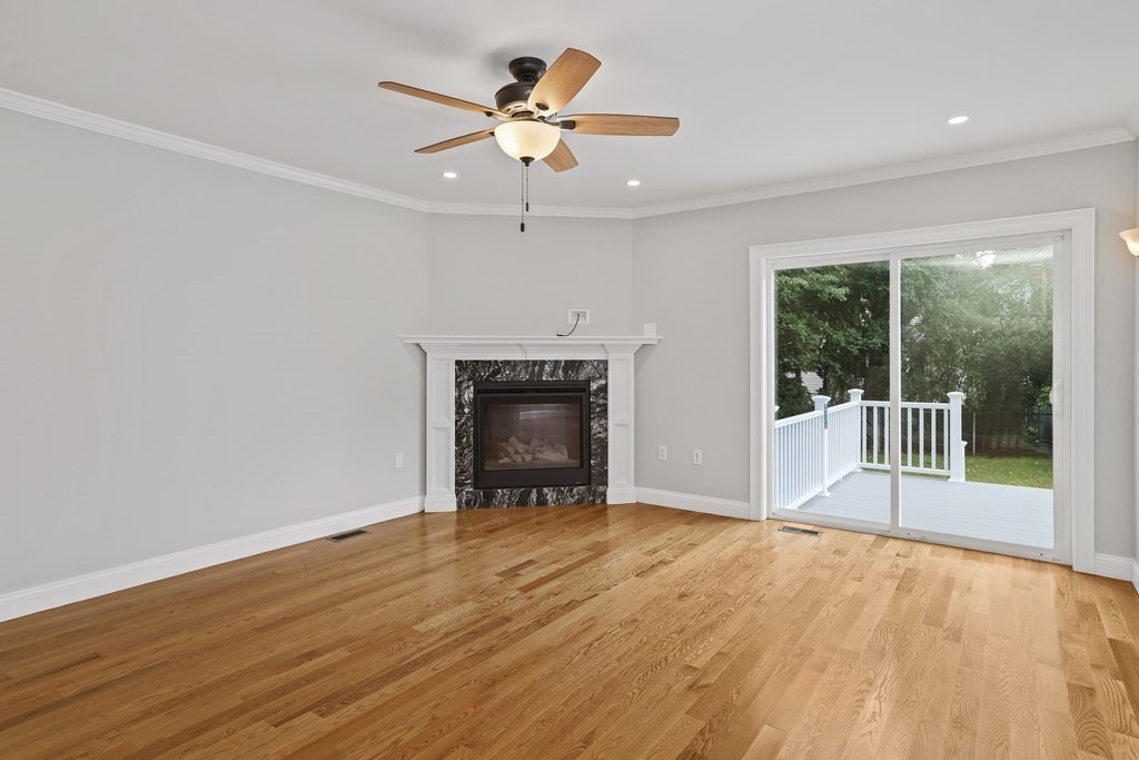 42 A Como Road Boston, MA 02136 - Photo 4 of 33 Gallery Image 4