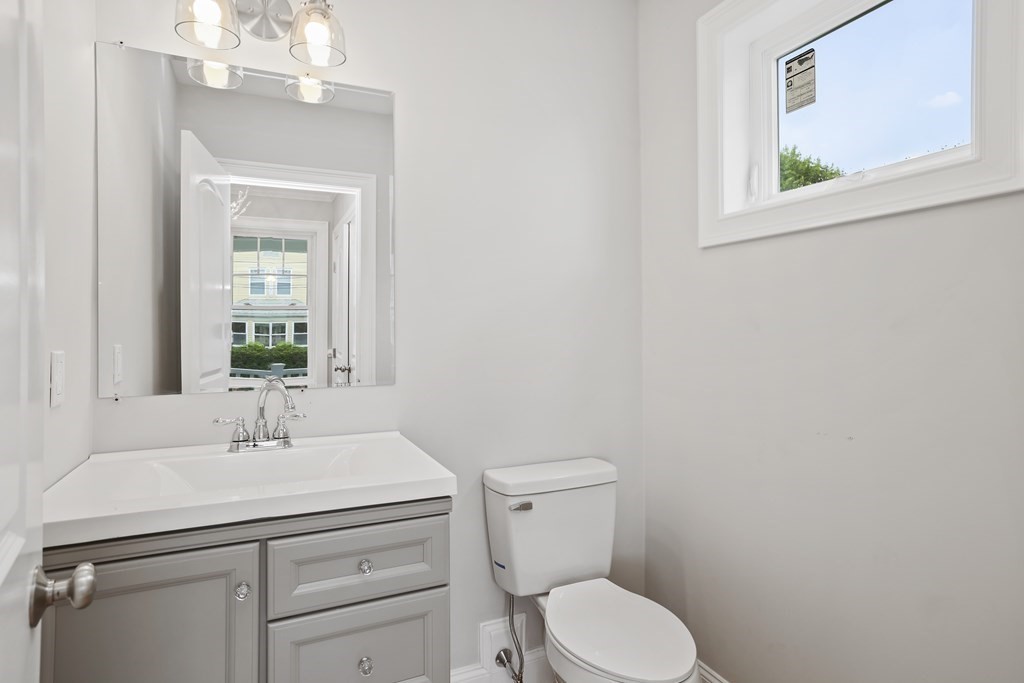 42 A Como Road Boston, MA 02136 - Photo 9 of 33 Gallery Image 9