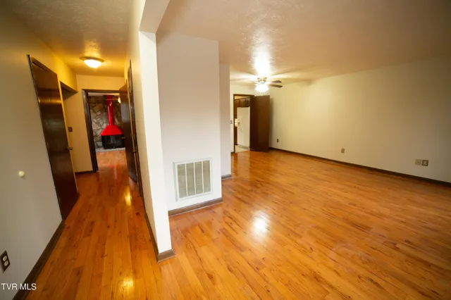 $210,000 | 421 Eastley Court, Unit A, Kingsport, TN 37660