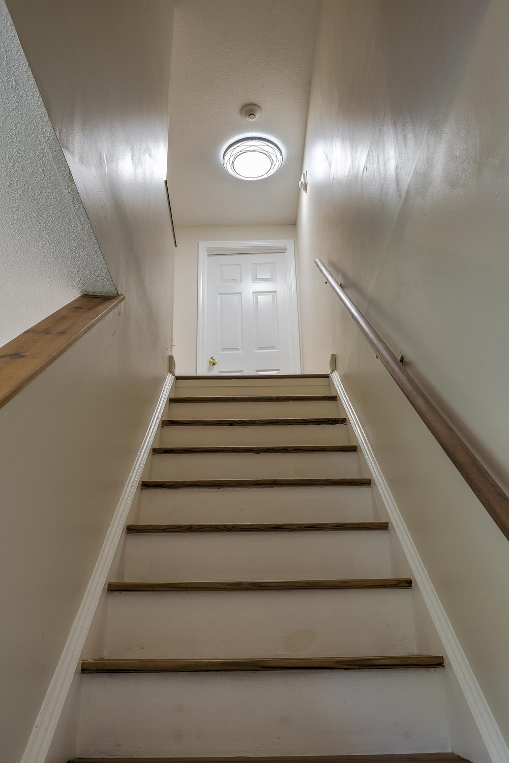 794 Court Street, Unit G Keene, NH 03431 - Photo 14 of 28 Gallery Image 14