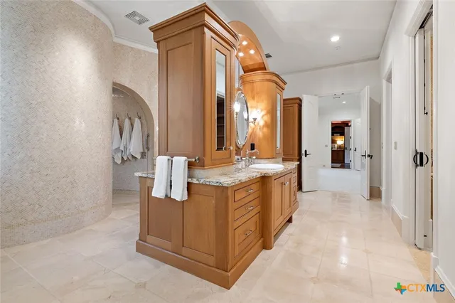 $5,950,000 | 8536 Armstrong Road, Belton, TX 76513