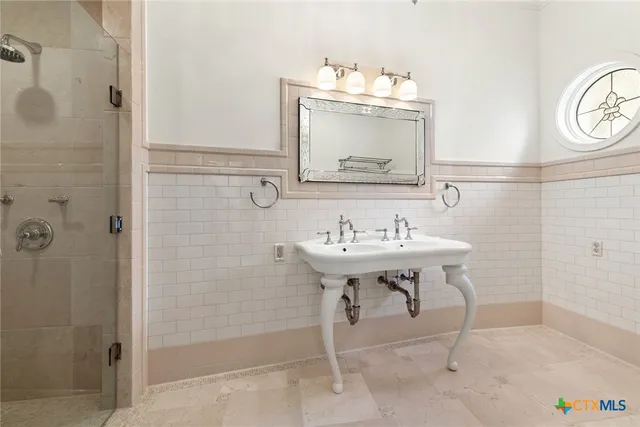 $5,950,000 | 8536 Armstrong Road, Belton, TX 76513