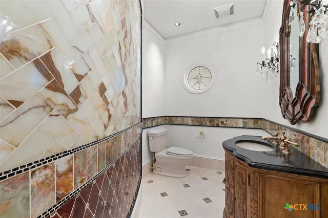 $5,950,000 | 8536 Armstrong Road, Belton, TX 76513