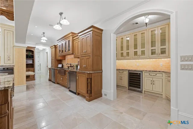 $5,950,000 | 8536 Armstrong Road, Belton, TX 76513