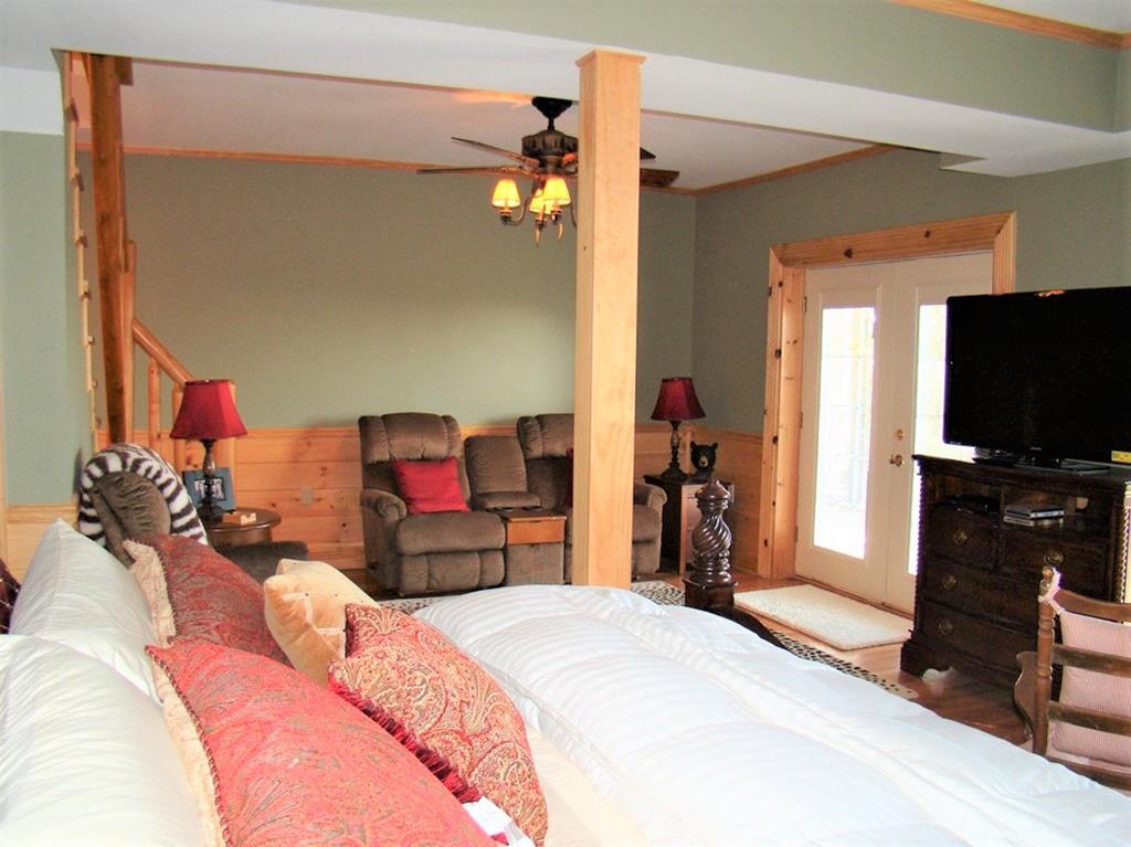 1645 Elk Spur Road Fancy Gap, VA 24328 - Photo 36 of 44 Gallery Image 36