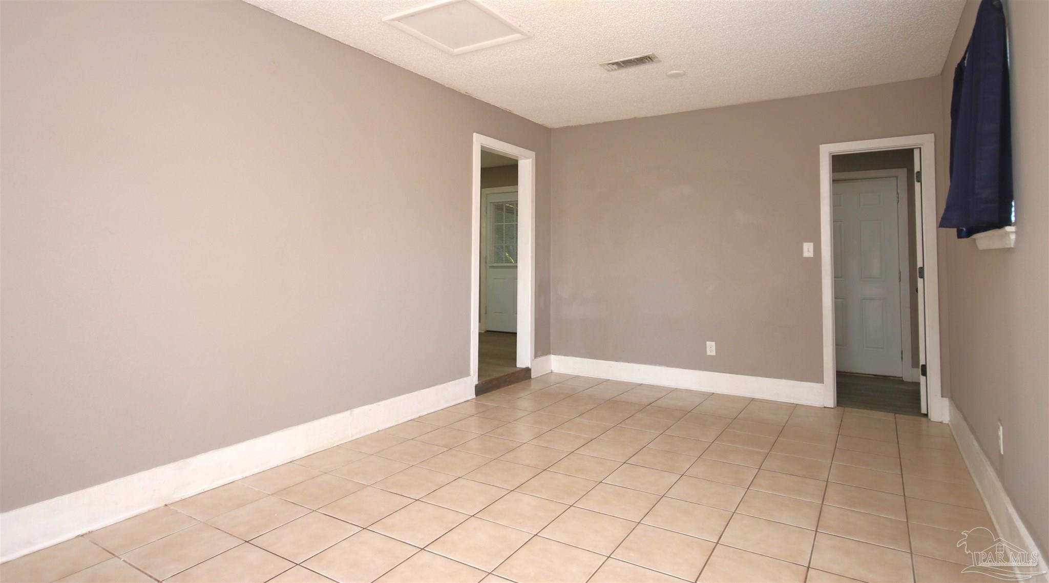 5180 Catalina Street Pace, FL 32571 - Photo 9 of 21