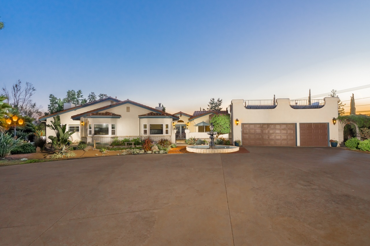 30133 Miller Road Valley Center, CA 92082 - Photo 2 of 25