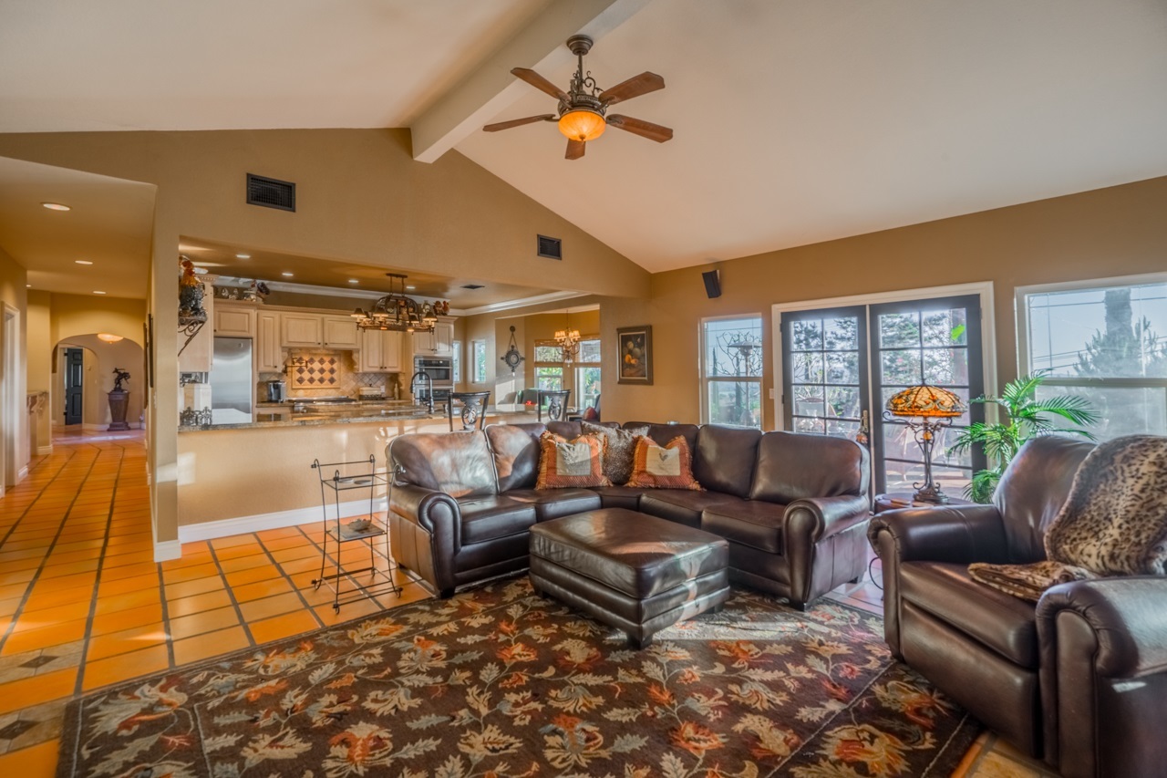 30133 Miller Road Valley Center, CA 92082 - Photo 15 of 25