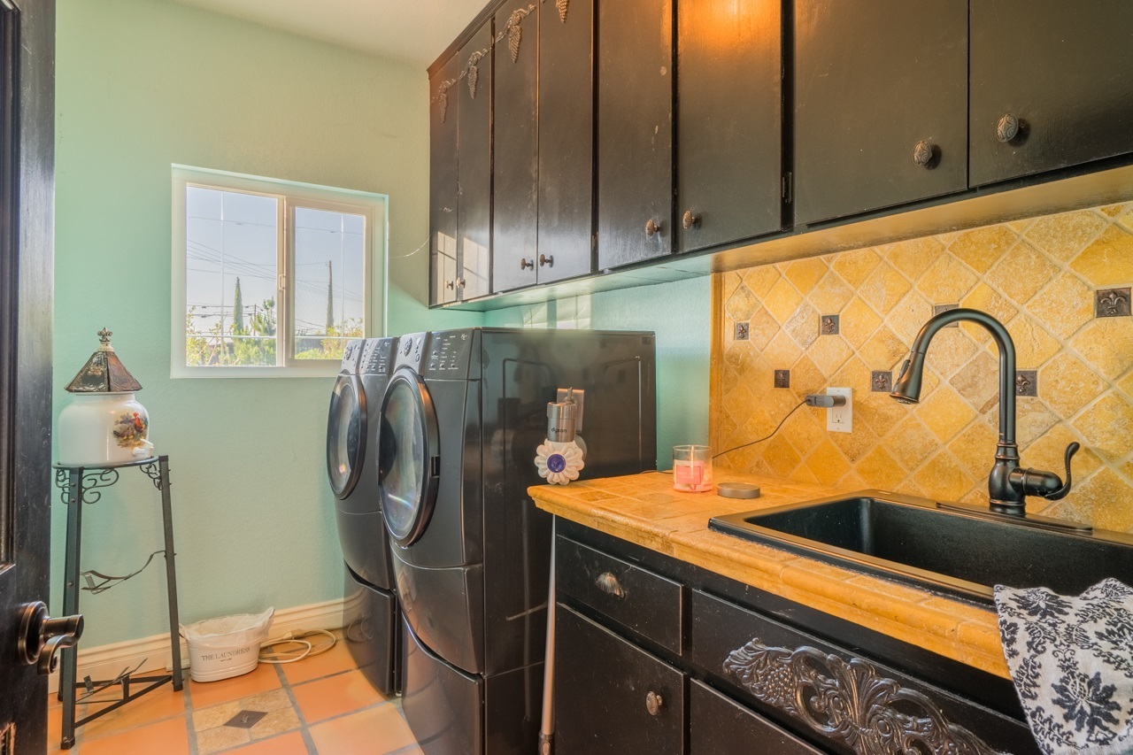 30133 Miller Road Valley Center, CA 92082 - Photo 21 of 25