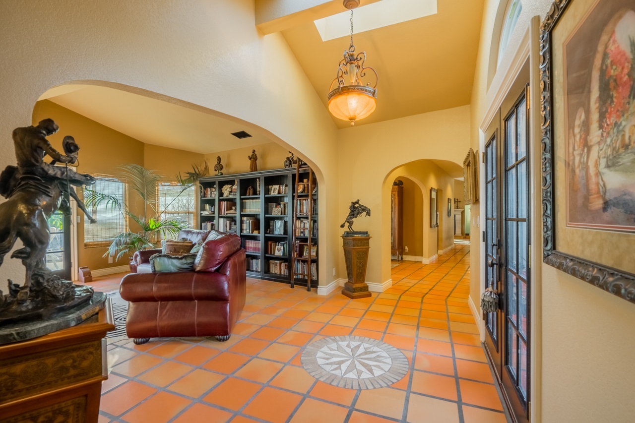 30133 Miller Road Valley Center, CA 92082 - Photo 9 of 25