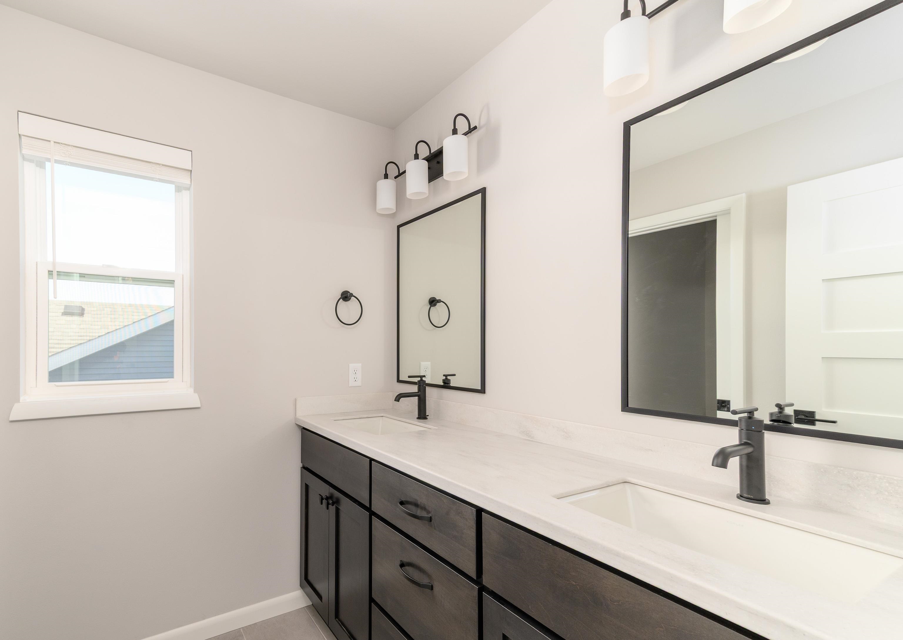 1712 Waverly Way Sun Prairie, WI 53590 - Photo 15 of 23