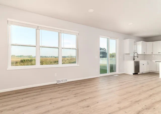 $579,900 | 1712 Waverly Way, Sun Prairie, WI 53590