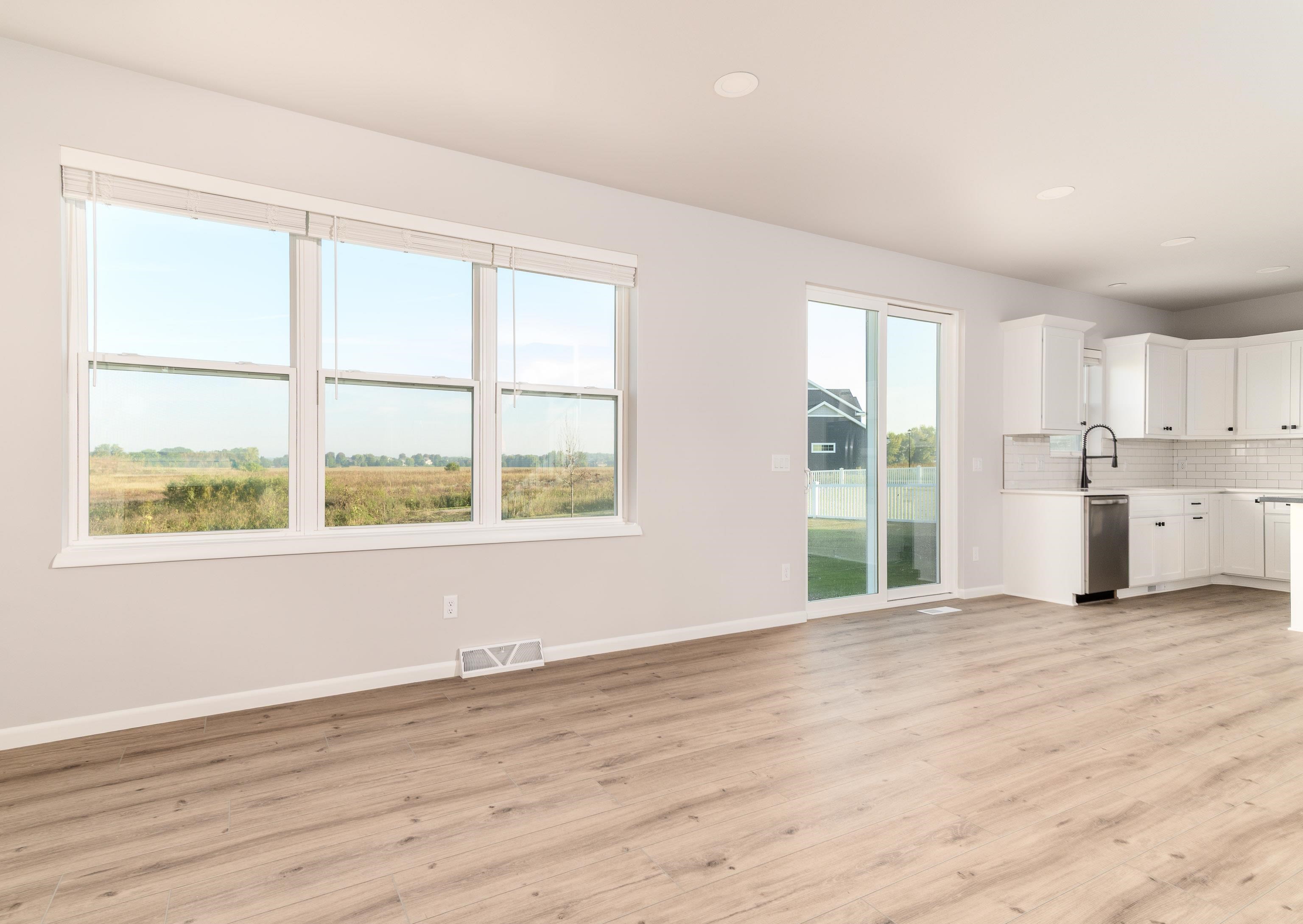 1712 Waverly Way Sun Prairie, WI 53590 - Photo 6 of 23