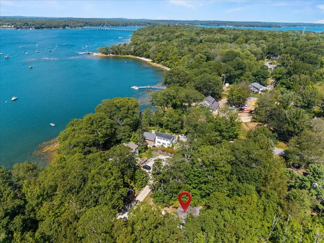 $325,000 | 51 Oakland Avenue, Yarmouth, ME 04096