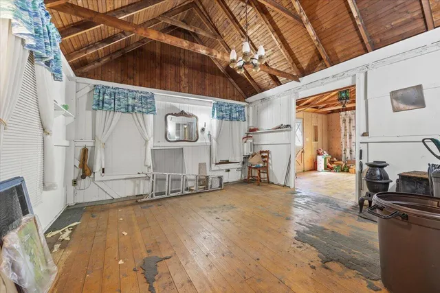 $325,000 | 51 Oakland Avenue, Yarmouth, ME 04096