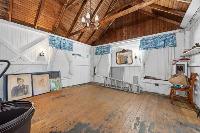 $325,000 | 51 Oakland Avenue, Yarmouth, ME 04096