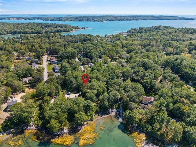 $325,000 | 51 Oakland Avenue, Yarmouth, ME 04096