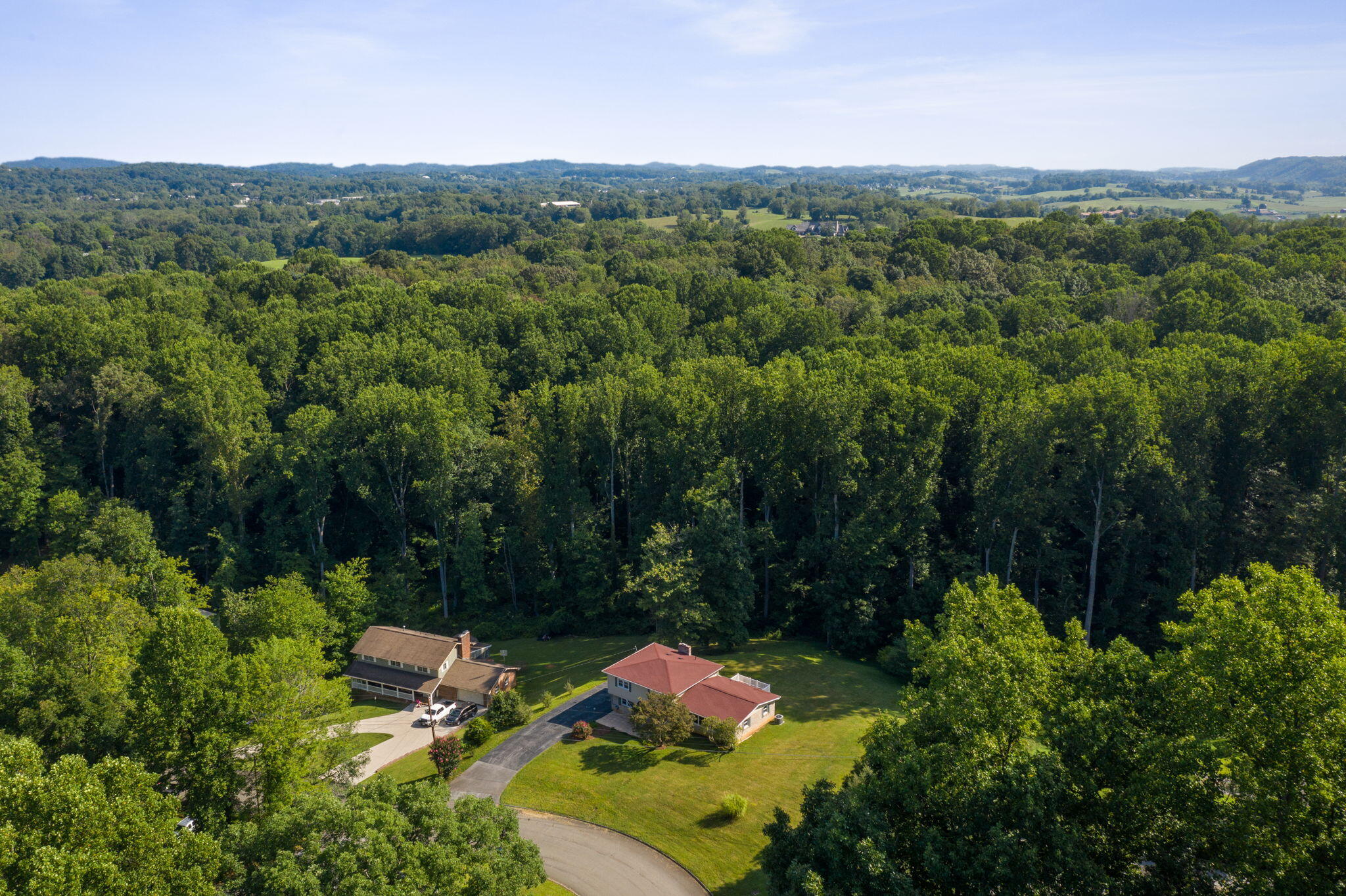 21463 Plantation Road Bristol, VA 24202 - Photo 30 of 38 5-web-or-mls-DJI_0652