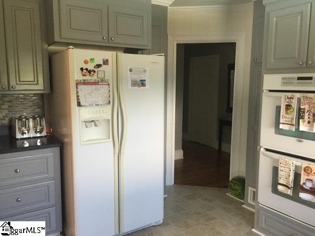 311 Katherine Street Easley, SC 29640 - Photo 10 of 26
