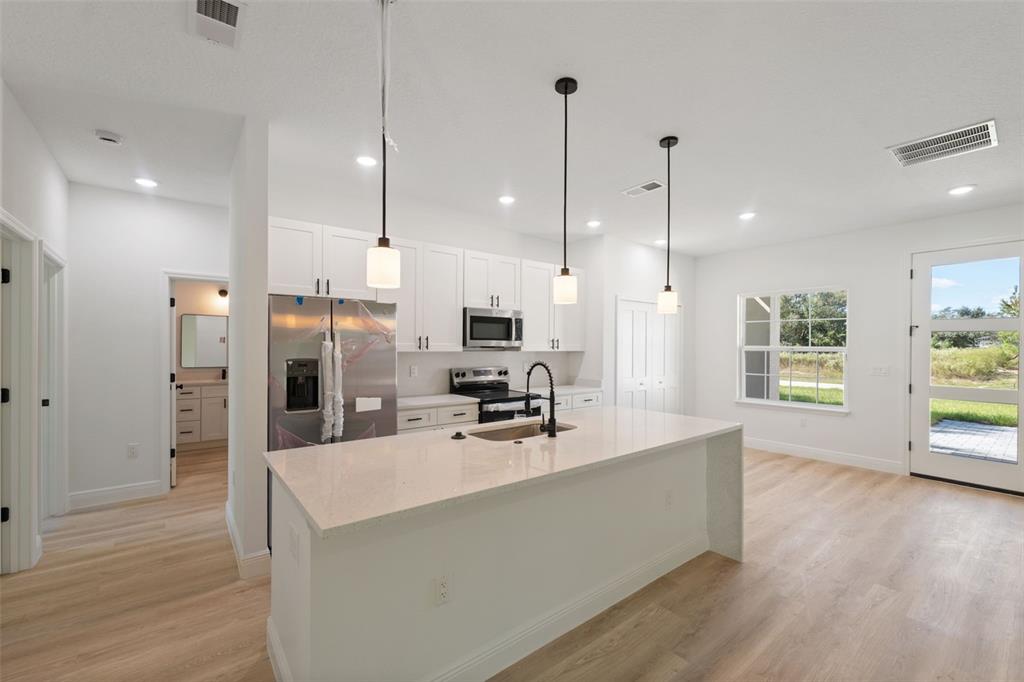 13640 Southwest 42nd Court Road Ocala, FL 34473 - Photo 16 of 37
