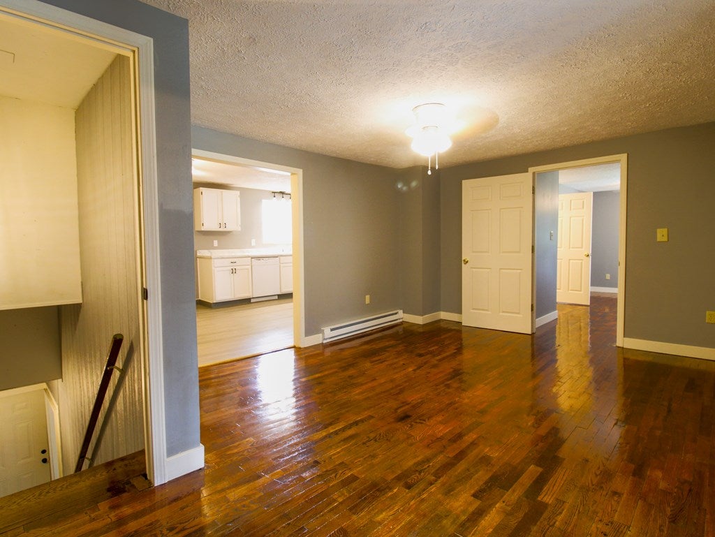554 Virginia Highlander Road Sugar Grove, VA 24375 - Photo 13 of 37 Gallery Image 13