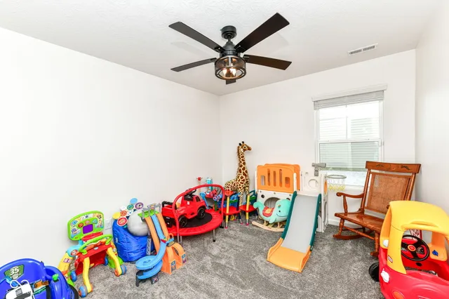 $324,900 | 1689 North Sailboat Drive, Greenfield, IN 46140