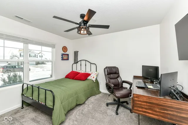 $324,900 | 1689 North Sailboat Drive, Greenfield, IN 46140