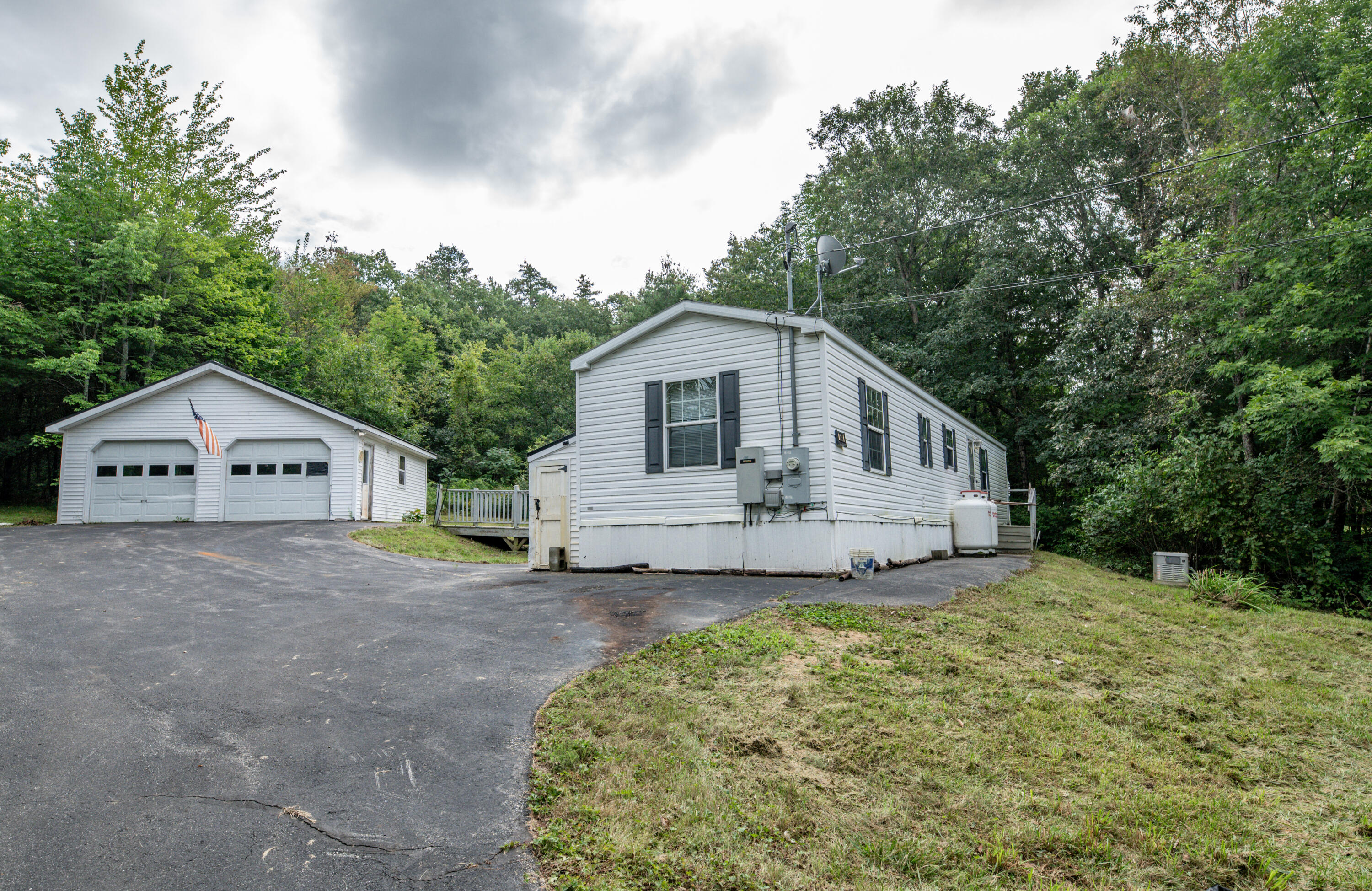 688 Wiscasset Road Pittston, ME 04345 - Photo 28 of 36 Exterior1