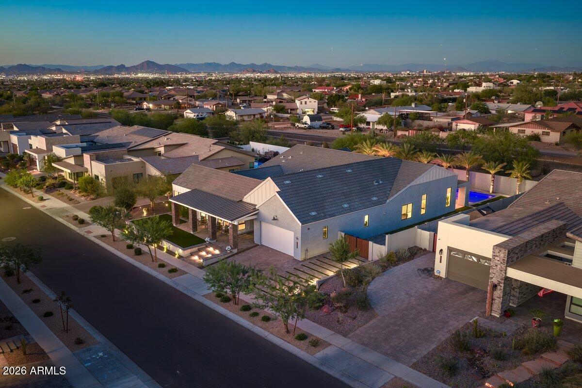 9407 South 13th Way Phoenix, AZ 85042 - Photo 35 of 51 an aerial view of residential houses with outdoor space
