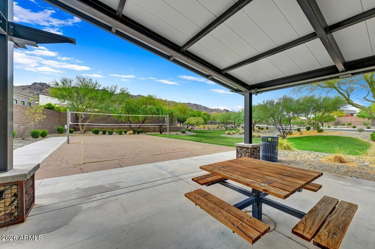 9407 South 13th Way Phoenix, AZ 85042 - Photo 38 of 51 a view of a patio with a yard