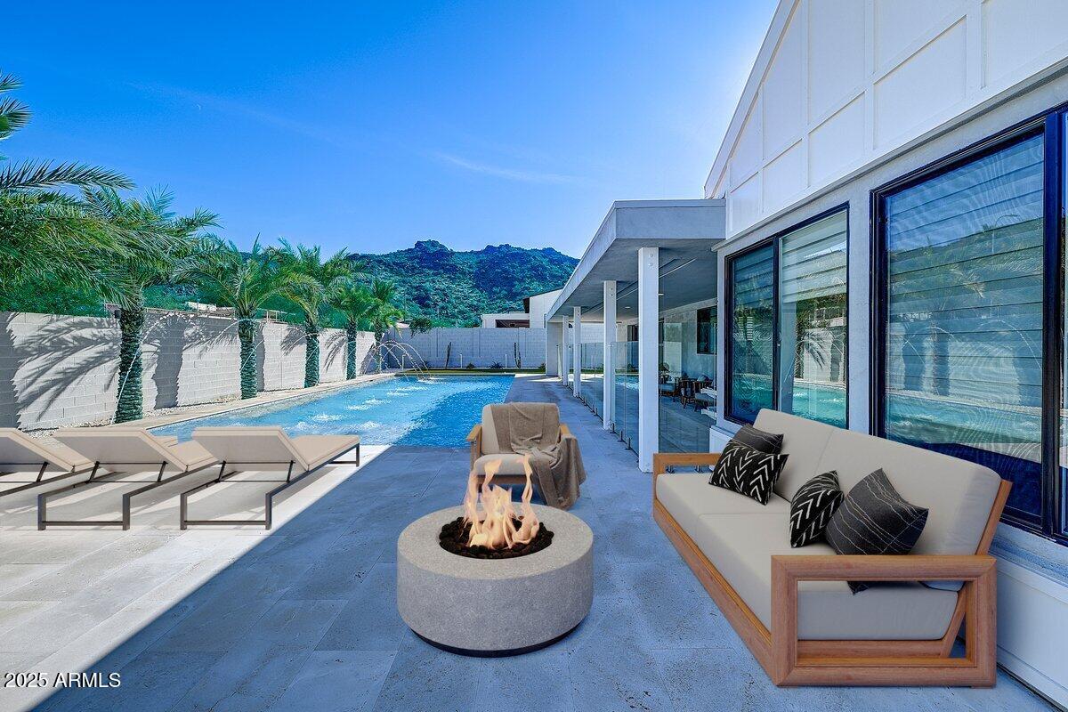 9407 South 13th Way Phoenix, AZ 85042 - Photo 5 of 57 Backyard Staged