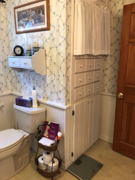 904 East Pond Road Smithfield, ME 04978 - Photo 30 of 42 Bathroom