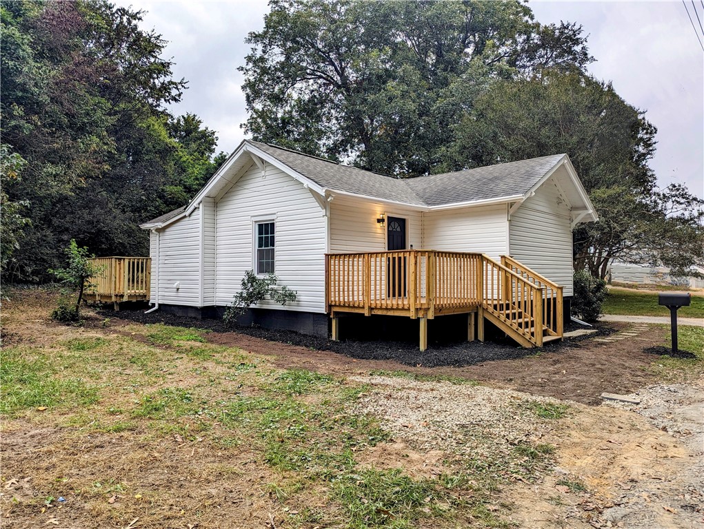 54 North Street Anderson, SC 29621 - Photo 1 of 28