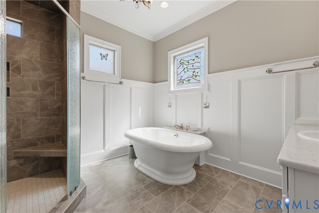 453 Bel Bridge Circle Midlothian, VA 23113 - Photo 32 of 39 Wonderful soaking Tub!