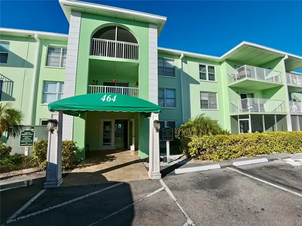 $440,000 | 464 North Paula Drive, Unit 115, Dunedin, FL 34698