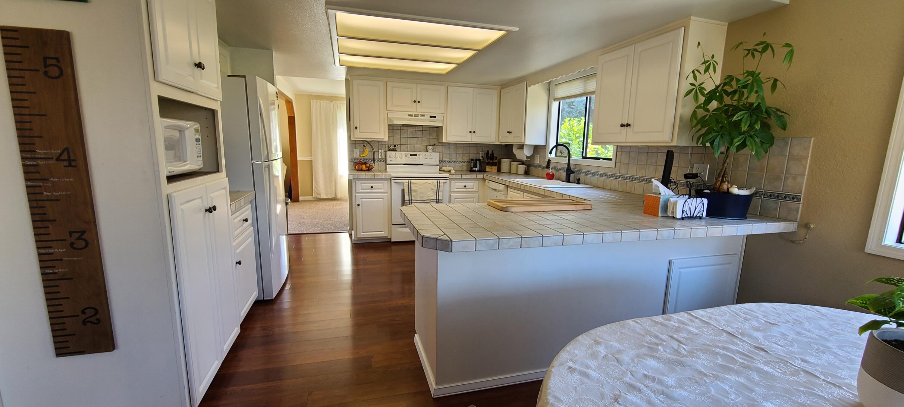 4443 Hillcrest Road Medford, OR 97504 - Photo 10 of 34 20210303_115532