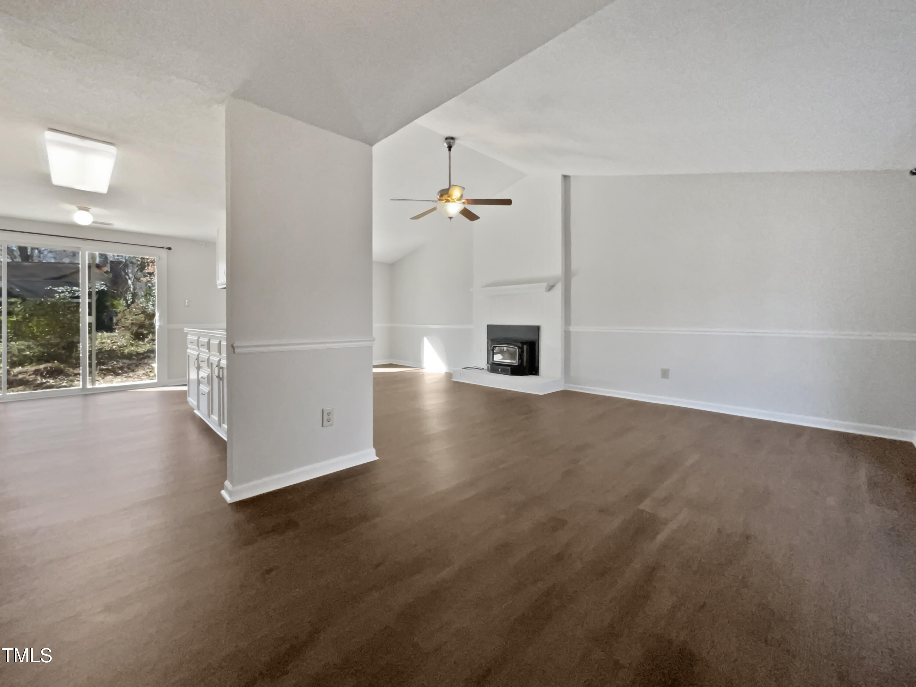7271 Shellburne Drive Raleigh, NC 27612 - Photo 4 of 18 photo_04