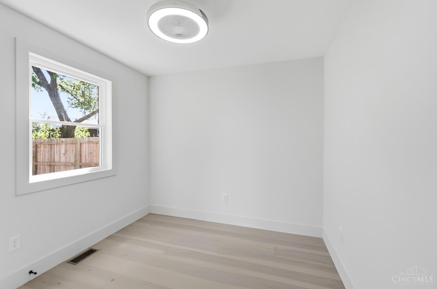 8810 Pine Road Cincinnati, OH 45242 - Photo 16 of 43 Gallery Image 16