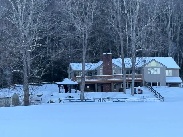 $899,999 | 119 Shedd Road, Grantham, NH 03753