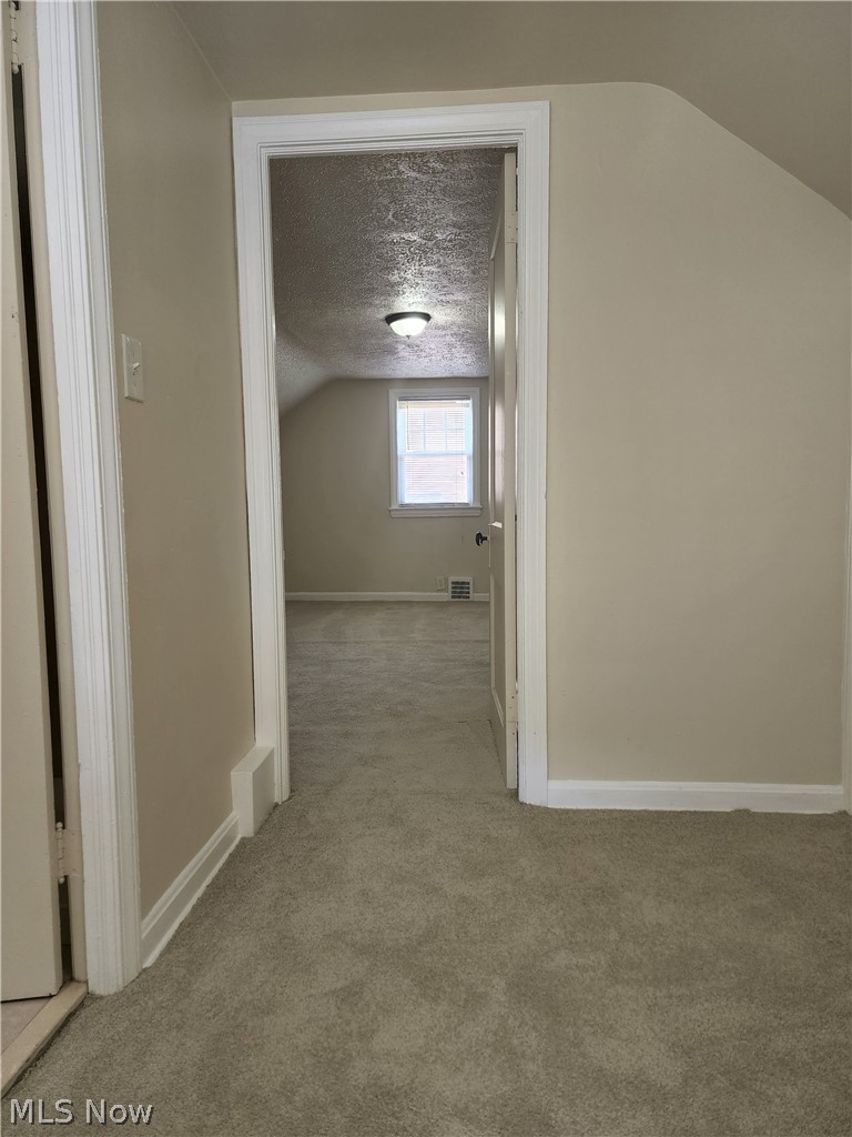 1771 Cumberland Road Cleveland, OH 44118 - Photo 23 of 34 Gallery Image 23