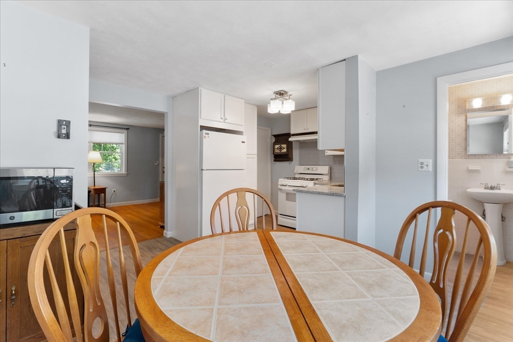 90 Durham Road, Unit 90 Dedham, MA 02026 - Photo 13 of 41