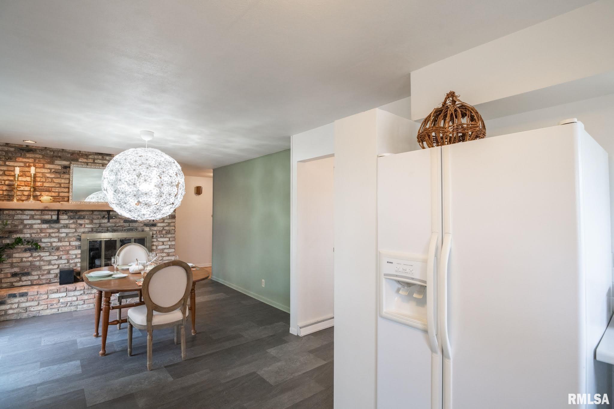 708 Springfield Road East Peoria, IL 61611 - Photo 14 of 55 Gallery Image 14