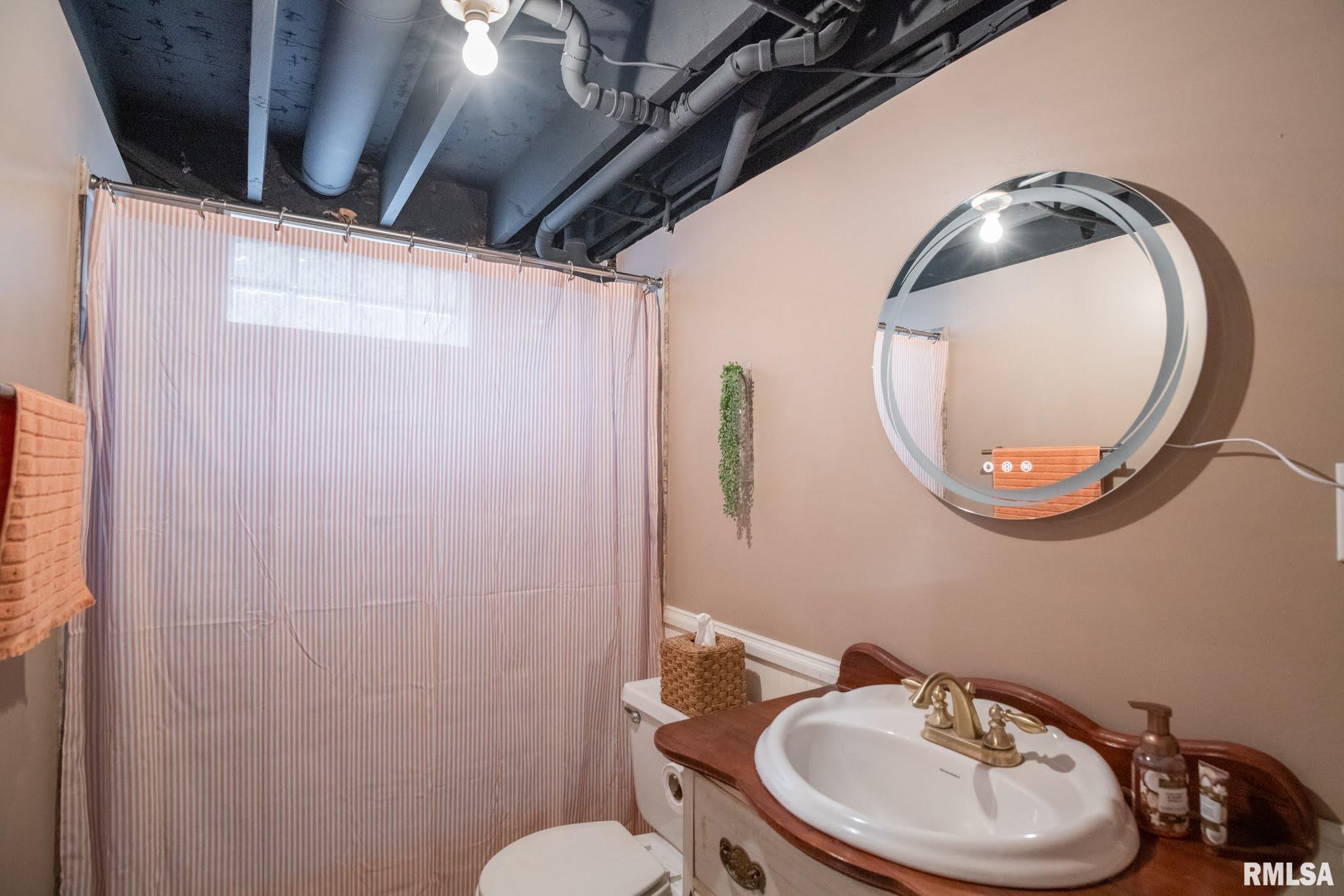 708 Springfield Road East Peoria, IL 61611 - Photo 44 of 55 Gallery Image 44