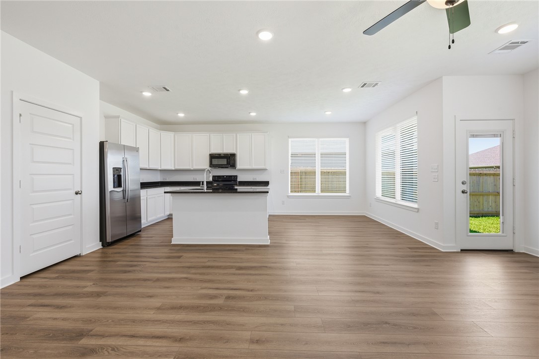2404 Rooke Road Bryan, TX 77807 - Photo 6 of 33