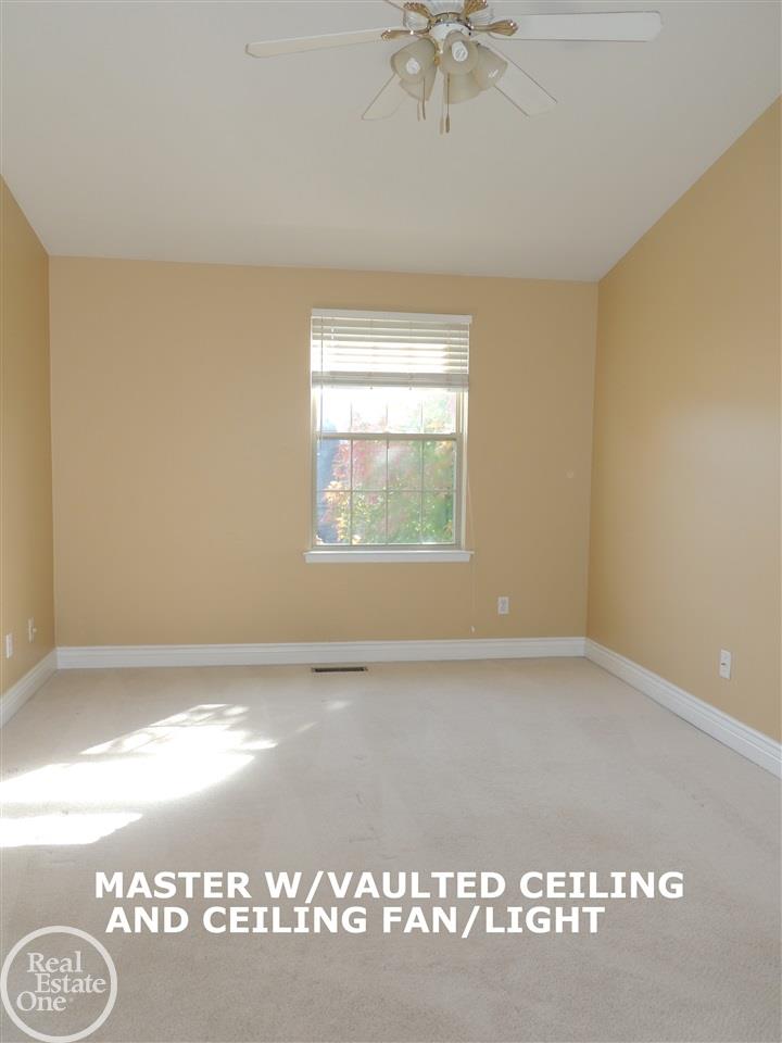 3072 High Pointe Ridge Road, Unit BLDG 11 #42 Lake Orion, MI 48359 - Photo 13 of 16
